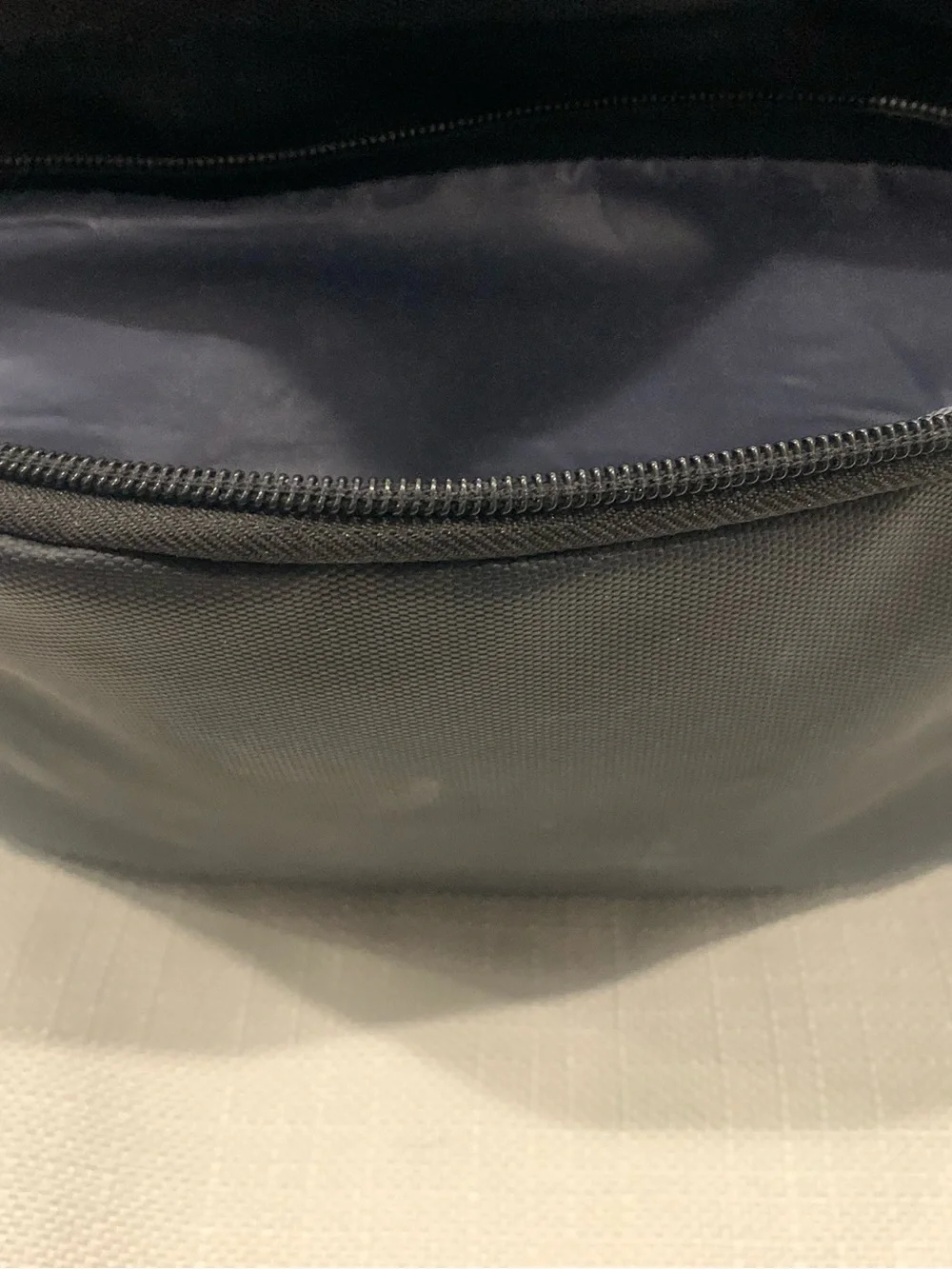 Black Insulated Lunch Bag / Portable Travel Cooler Bag with Adjustable Shoulder